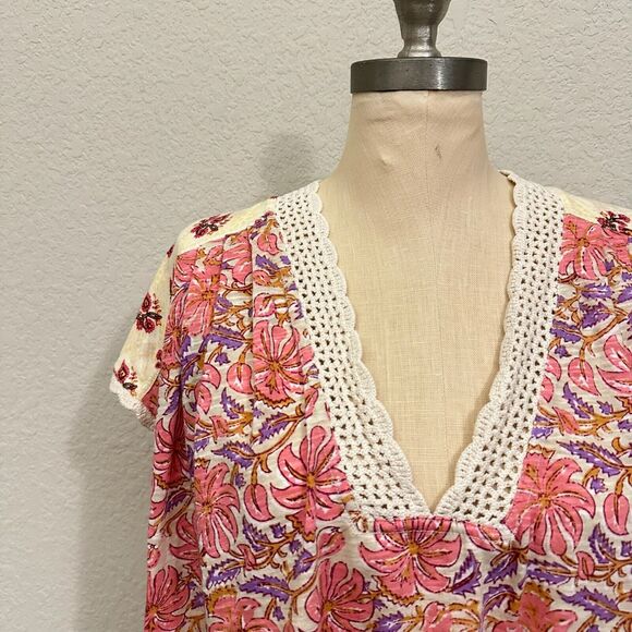 FREE PEOPLE Leilani Cropped Tee Boxy Multi Floral Print Crochet Trim - Picture 4 of 11